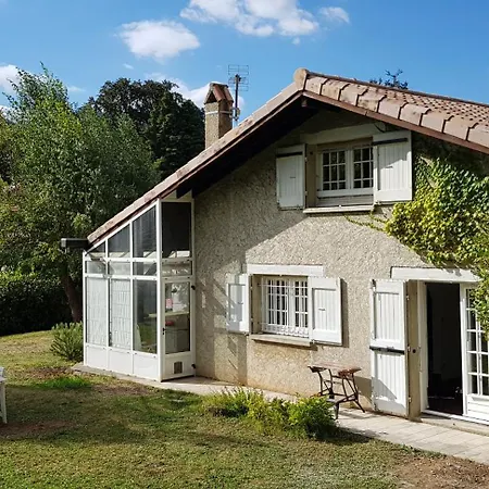 Cosy Au Hameau De St Pierre