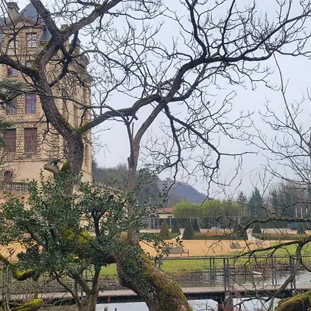 Cosy Au Hameau De St Pierre 民宿